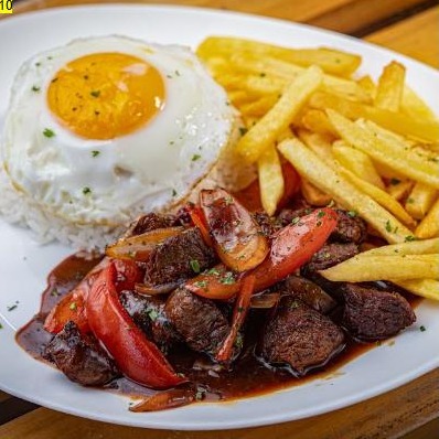 Lomo saltado